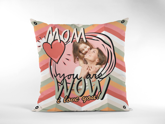 Cojin Mom you are wow con foto
